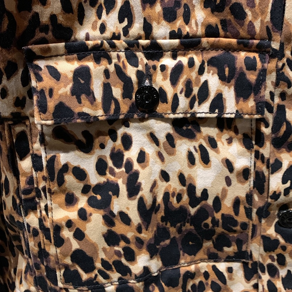 Leopard Print Jacket Button Down Front With Two L… - image 4